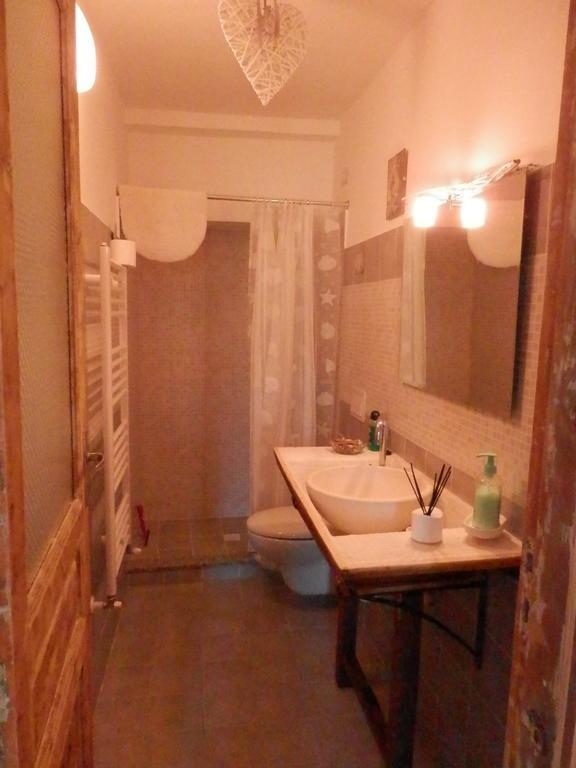 Al Fakhar Bed & Breakfast Ficarra Room photo