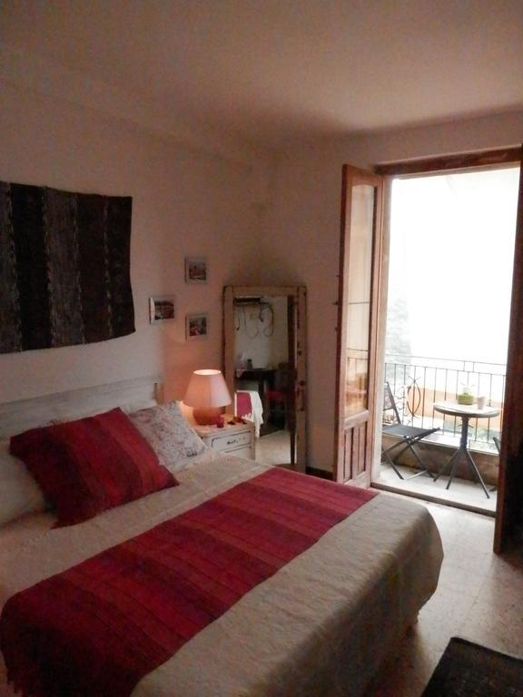 Al Fakhar Bed & Breakfast Ficarra Room photo